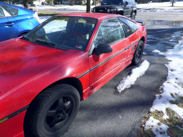 1988 Pontiac Fiero GT Auto - photo 5