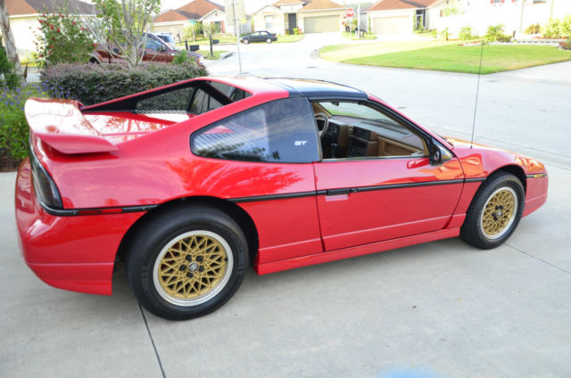 1988 Pontiac Fiero GT - photo 3