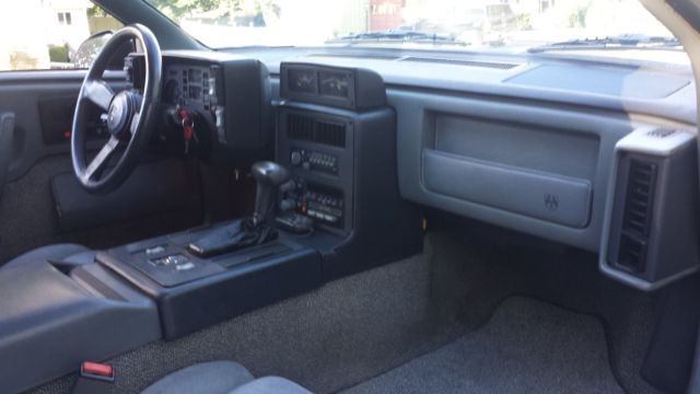 1988 Pontiac Fiero GT Coupe 2-Door - photo 9