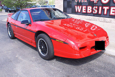 1988 Pontiac Fiero GT Coupe GT Coupe Automatic Transmission Very Clean 1988 Pontiac Fiero GT