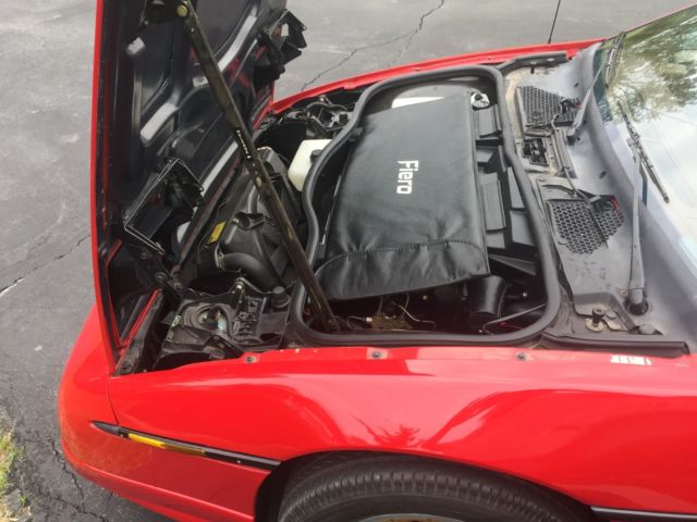 1988 Pontiac Fiero - photo 7