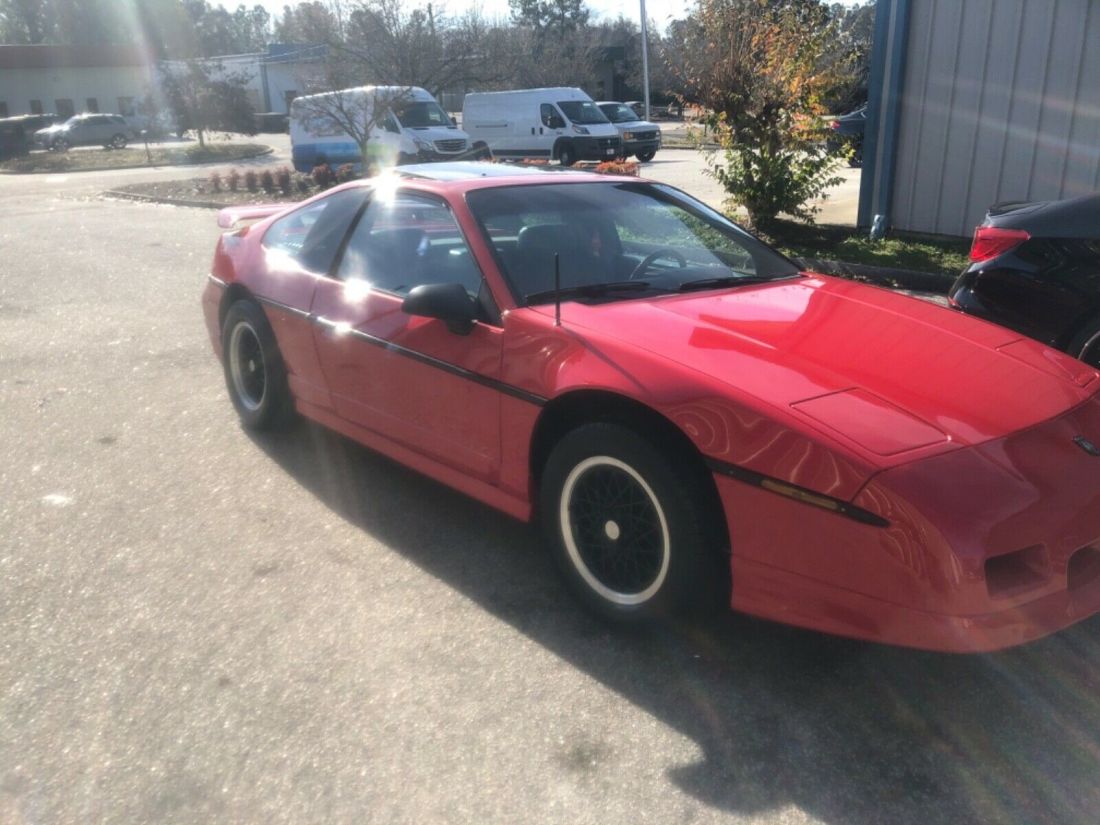 1988 Pontiac Fiero