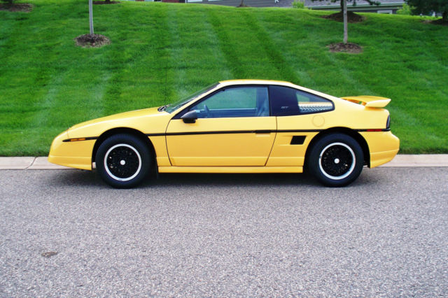 1988 Pontiac Fiero GT - photo 5