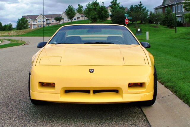 1988 Pontiac Fiero GT - photo 7