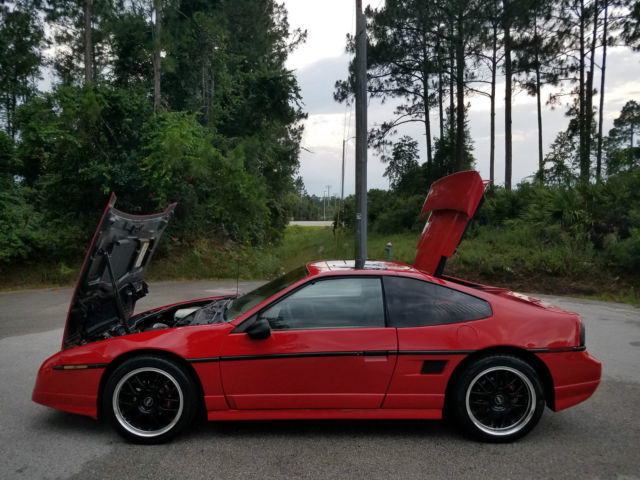 1988 Pontiac Fiero GT - photo 11