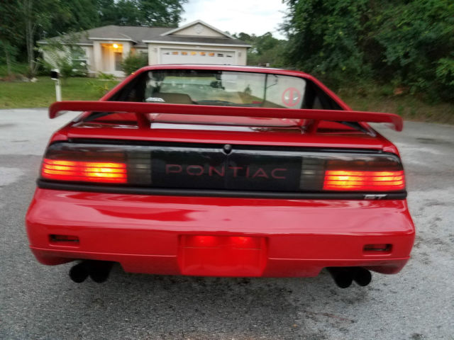 1988 Pontiac Fiero GT - photo 9