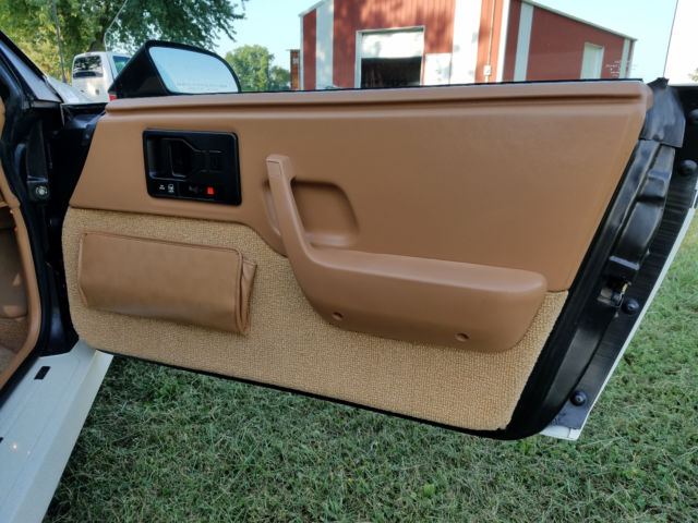 1988 Pontiac Fiero - photo 11