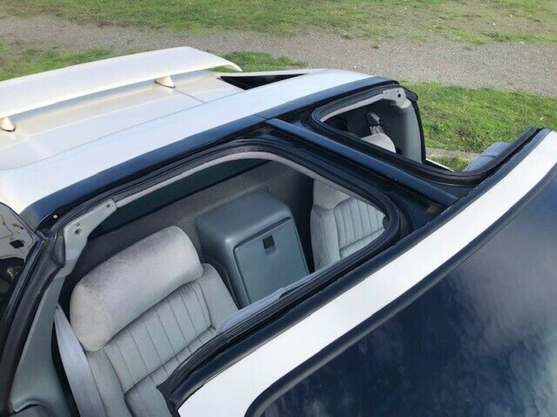 1988 Pontiac Fiero GT with T-Top Option! 1 of 104 T-Top GT’s in white PRICE DROP 1988 Pontiac Fiero GT