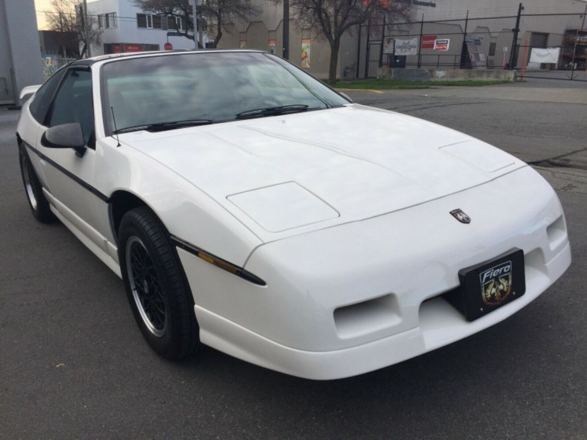 1988 Pontiac Fiero GT - photo 7