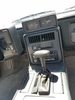 1988 Pontiac Fiero Sport Coupe 2-Door - photo 10