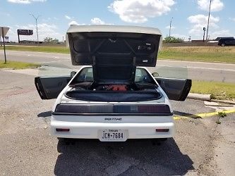 1988 Pontiac Fiero Sport Coupe 2-Door - photo 4