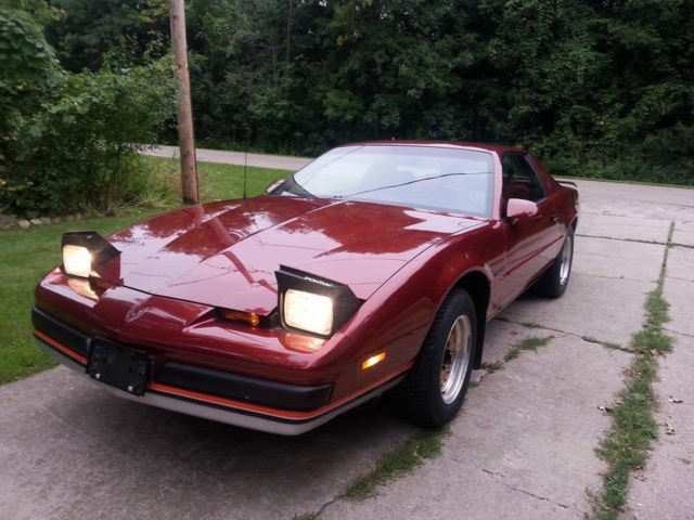 1988 Pontiac Firebird Hatchback 2DR