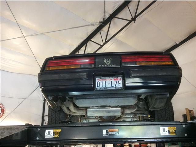 1988 Pontiac Firebird Formula - photo 3