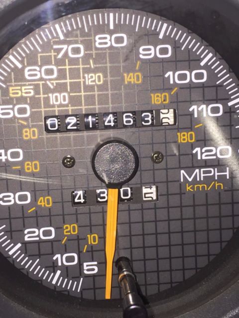 1988 Pontiac Firebird Hatchback 2DR - photo 9