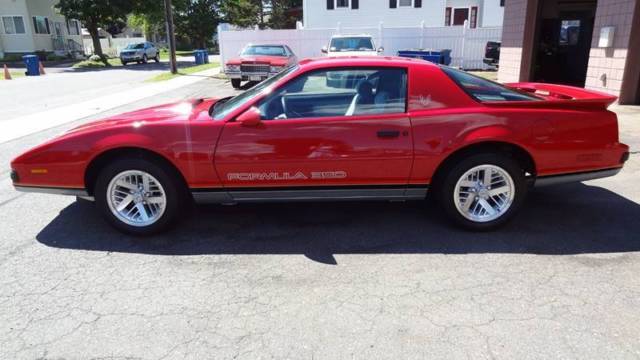 1988 Pontiac Firebird Formula 2dr Hatchback - photo 5