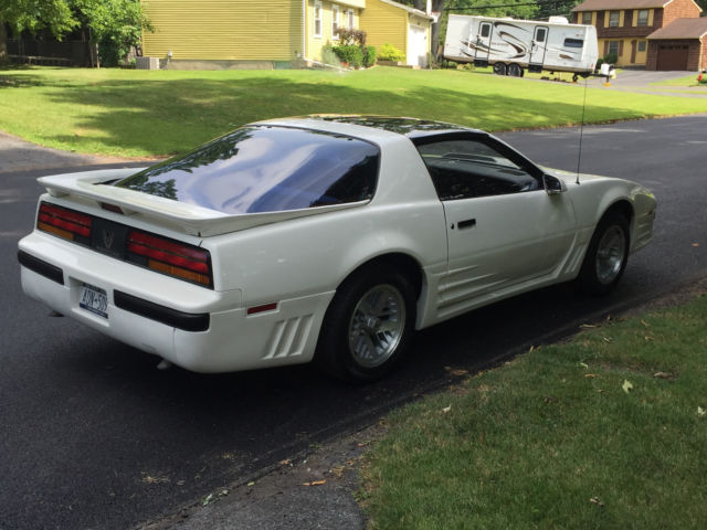 1988 Pontiac Firebird 305 TPI 5 speed 58k miles - photo 11