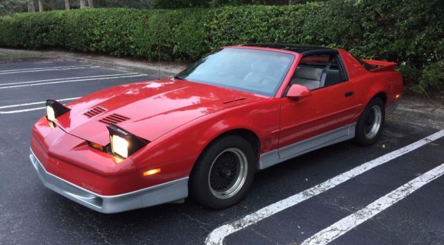 1988 PONTIAC FIREBIRD TRANS AM 5.0L MFI / AUTO/ 5TH OWNER!!!! 105,000 MILES!!! 1988 Pontiac Firebird TRANS AM