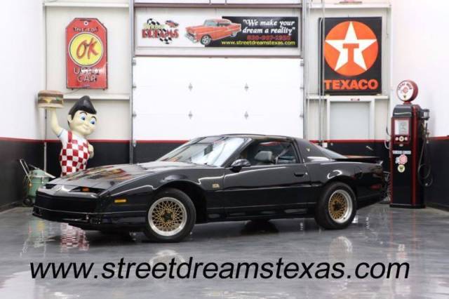 1988 Pontiac Firebird Trans Am GTA 2dr Hatchback 1000 Miles Black Hatchback 5.0L 1988 Pontiac Firebird Trans Am GTA 2dr Hatchback
