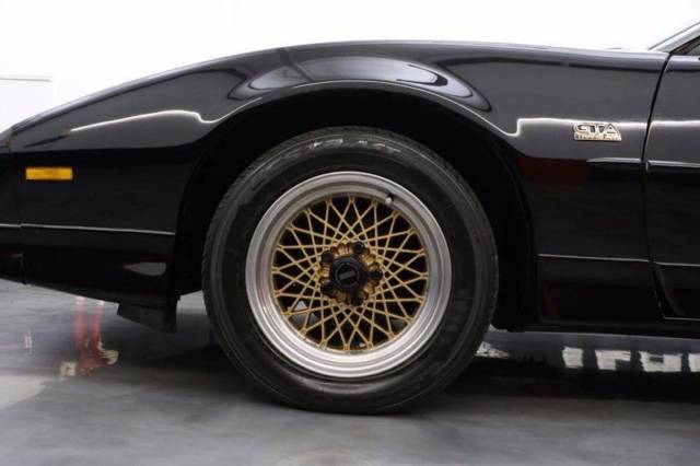 1988 Pontiac Firebird Trans Am GTA 2dr Hatchback - photo 7
