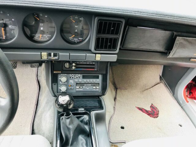 1988 Pontiac Trans Am - photo 6