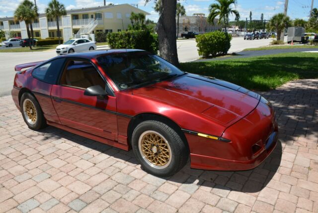 1988 Pontiac Fiero GT - photo 5