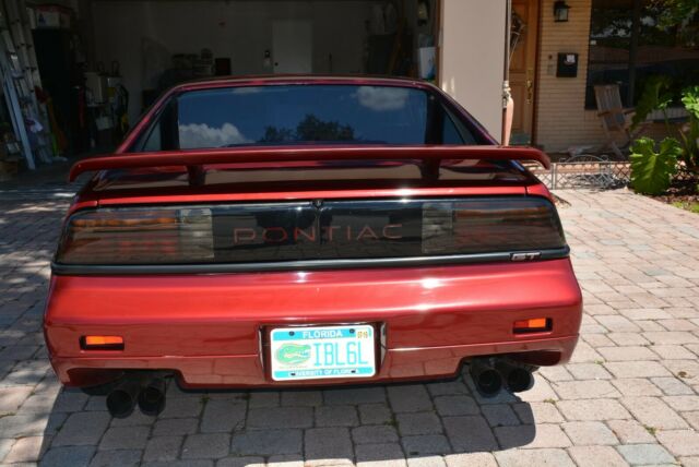 1988 Pontiac Fiero GT - photo 8