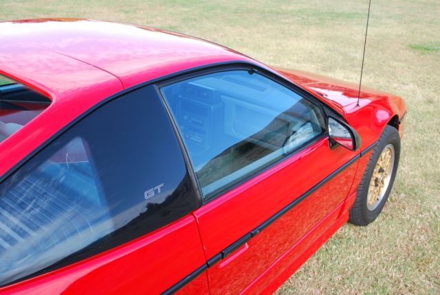 1988 Pontiac Fiero GT - photo 5