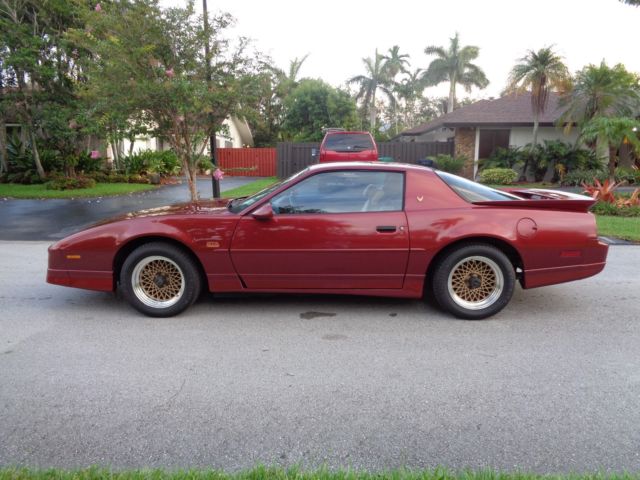 1988 Pontiac Firebird GTA - photo 2