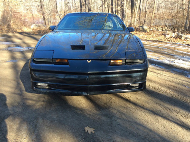 1987 Pontiac Trans Am GTA - photo 3
