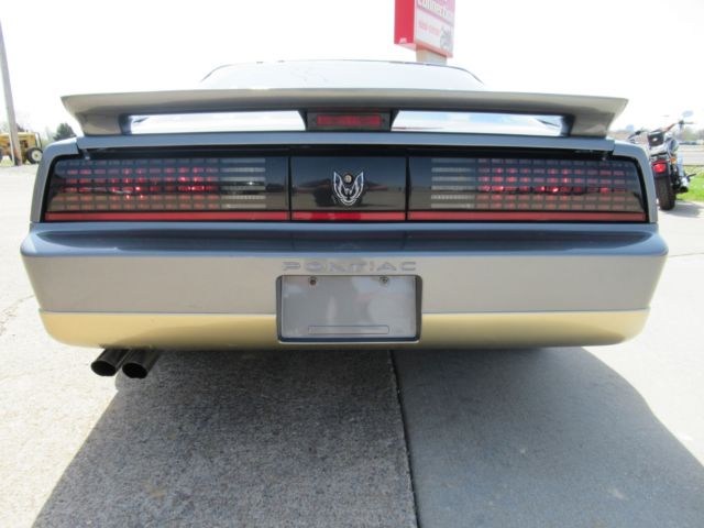 1988 Pontiac Trans Am GTA Hatchback - photo 8