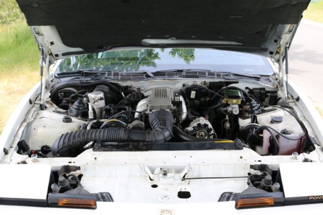 1988 Pontiac Trans Am GTA - photo 3