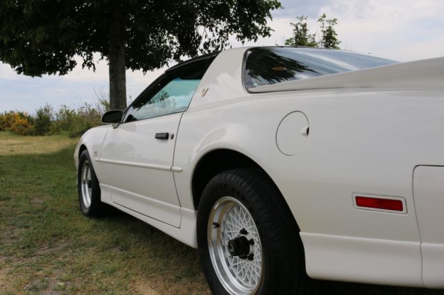 1988 Pontiac Trans Am GTA - photo 6