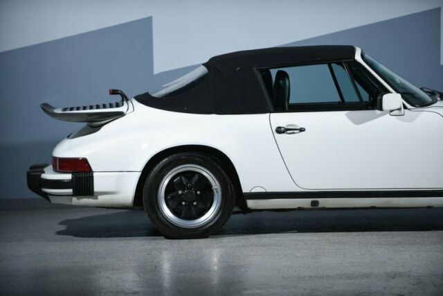 1988 Porsche 911 2dr Cabriolet 5-Spd - photo 11