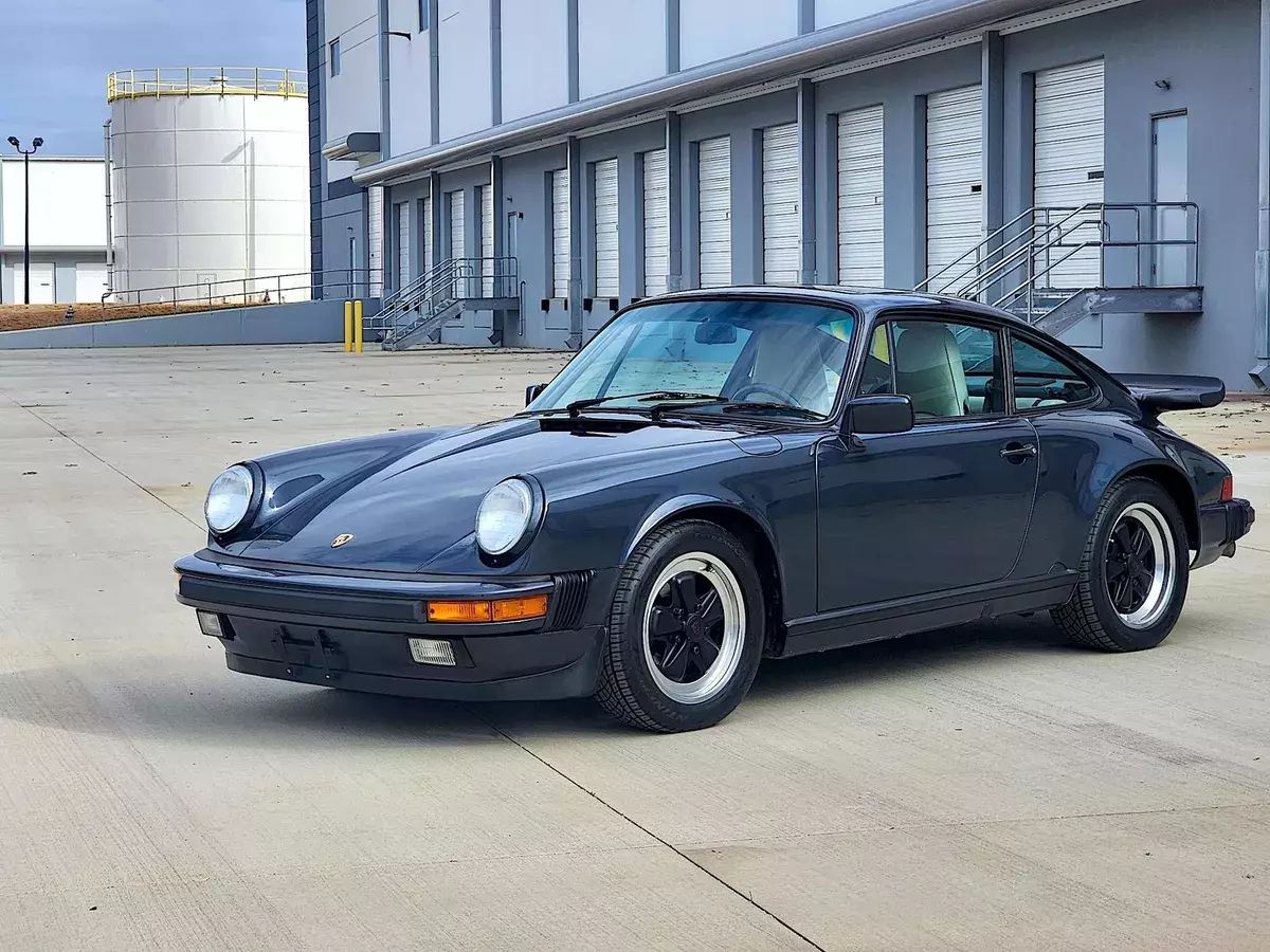 1988 Porsche 911 Carrera 35,274 Miles Blue Coupe 3.2L 1988 Porsche 911 Carrera