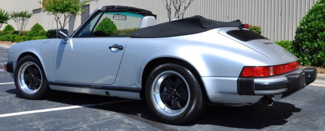 1988 Porsche 911 Carrera Cabriolet - photo 11