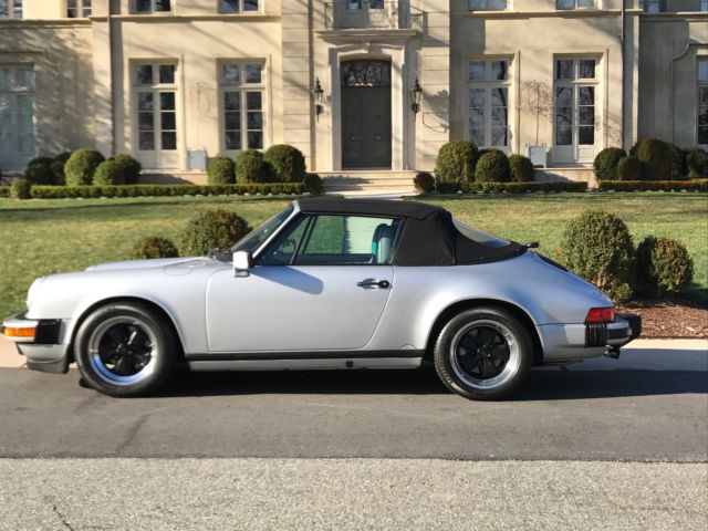 1988 Porsche 911 Carrera Cabriolet - photo 13