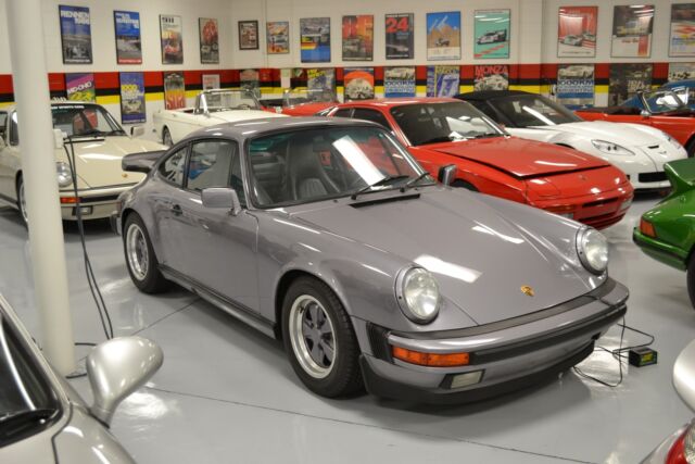1988 Porsche 911 Carrera Commemorative Edition 53,228 Miles Diamond Blue Metalli 1988 Porsche 911 Carrera Commemorative Edition