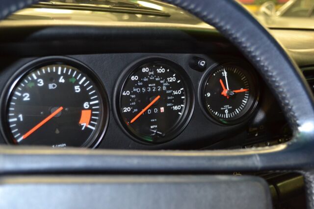 1988 Porsche 911 Carrera Commemorative Edition - photo 8