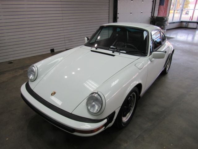 1988 Porsche 911 Carrera Coupe - photo 13
