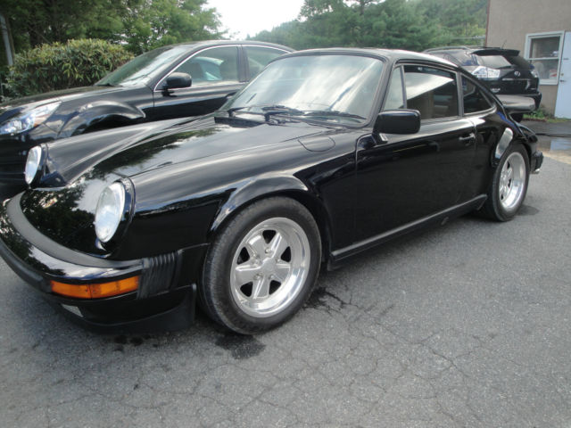 1988 Porsche 911 Carrera Coupe 2-Door - photo 2