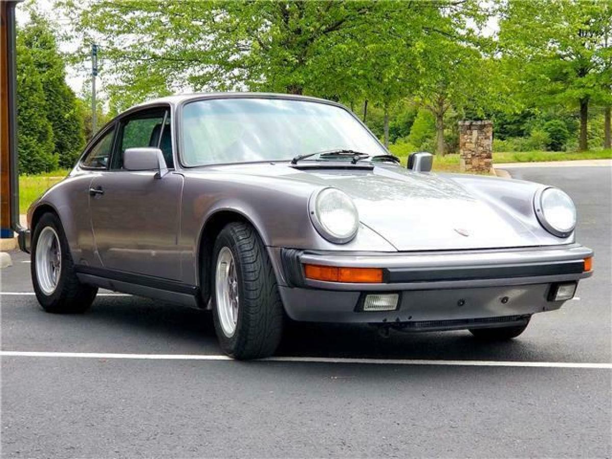 1988 Porsche 911 Commemorative Edition - photo 10