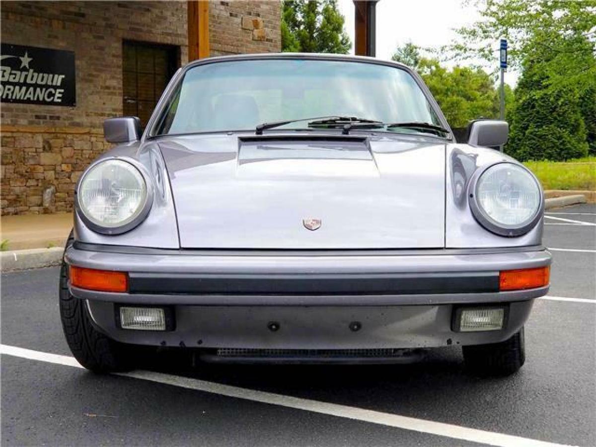 1988 Porsche 911 Commemorative Edition - photo 11