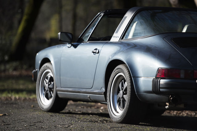 1988 PORSCHE 911 CARRERA G50 TARGA w/ Cert of Authenticity 1988 Porsche 911 CARRERA TARGA