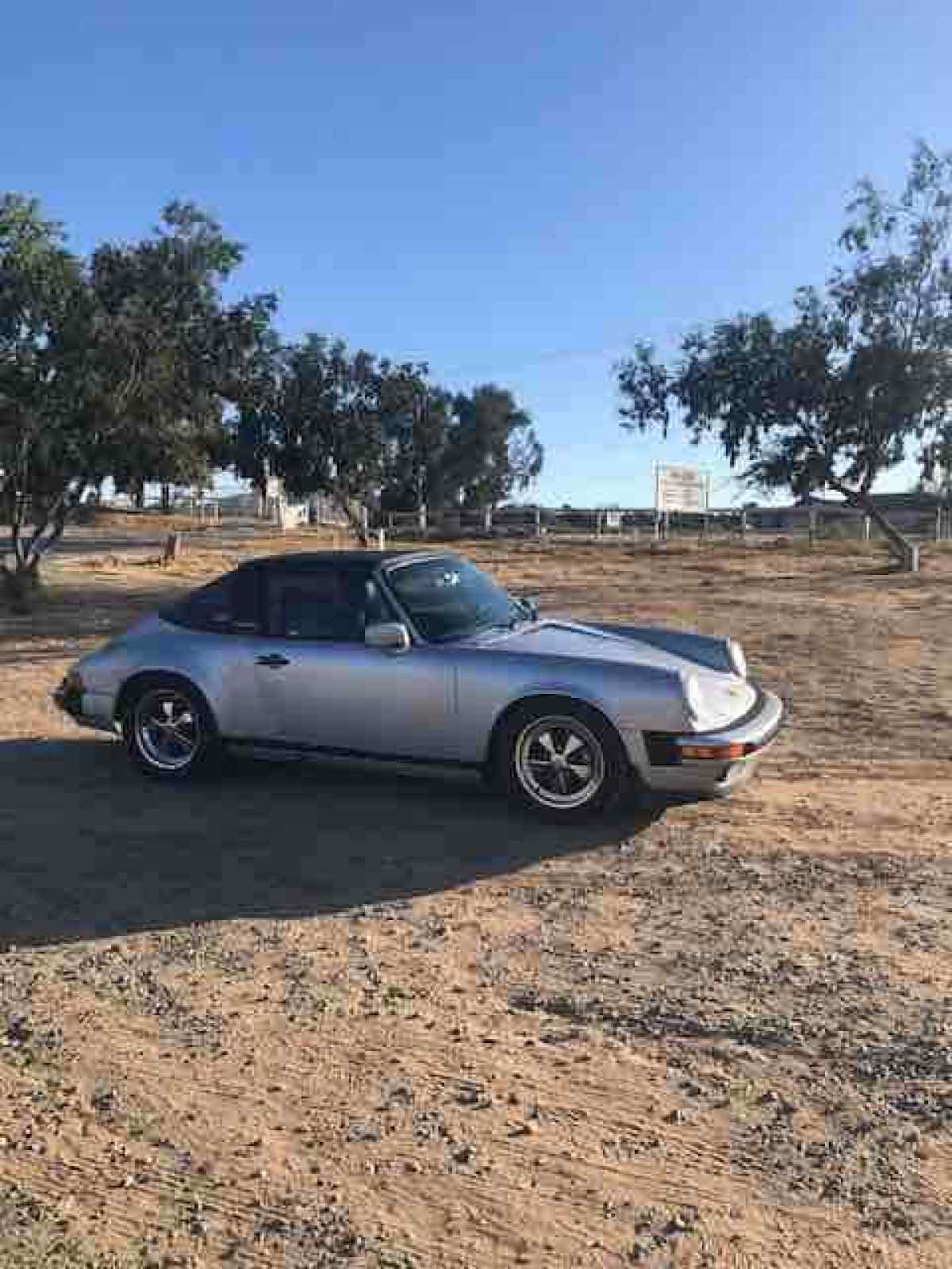1988 Porsche 911 CARRERA