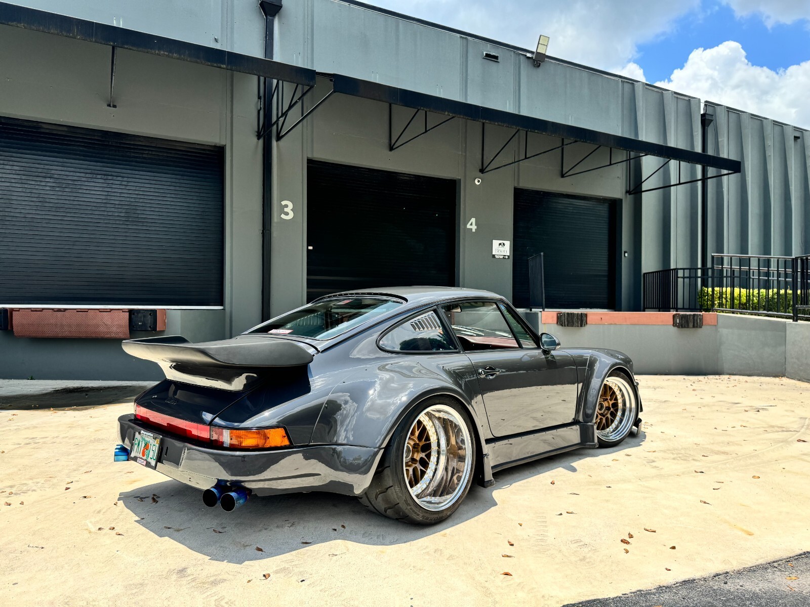 1988 Porsche 911 RWB Bisimoto Twin Turbo - photo 10