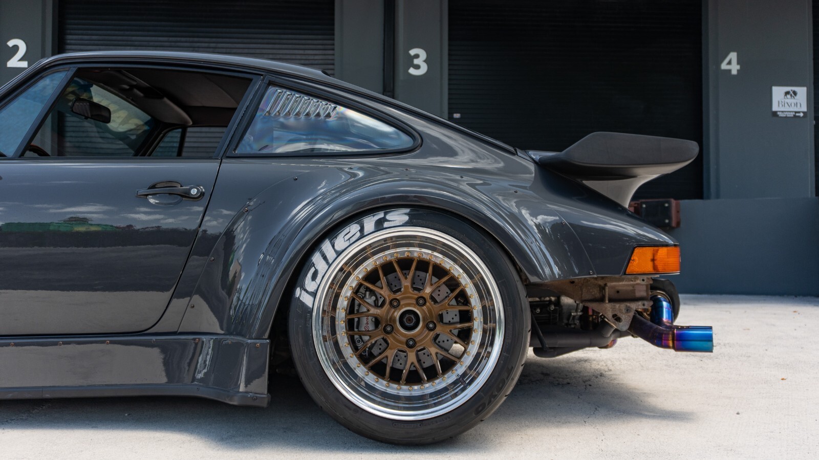 1988 Porsche 911 RWB Bisimoto Twin Turbo - photo 5