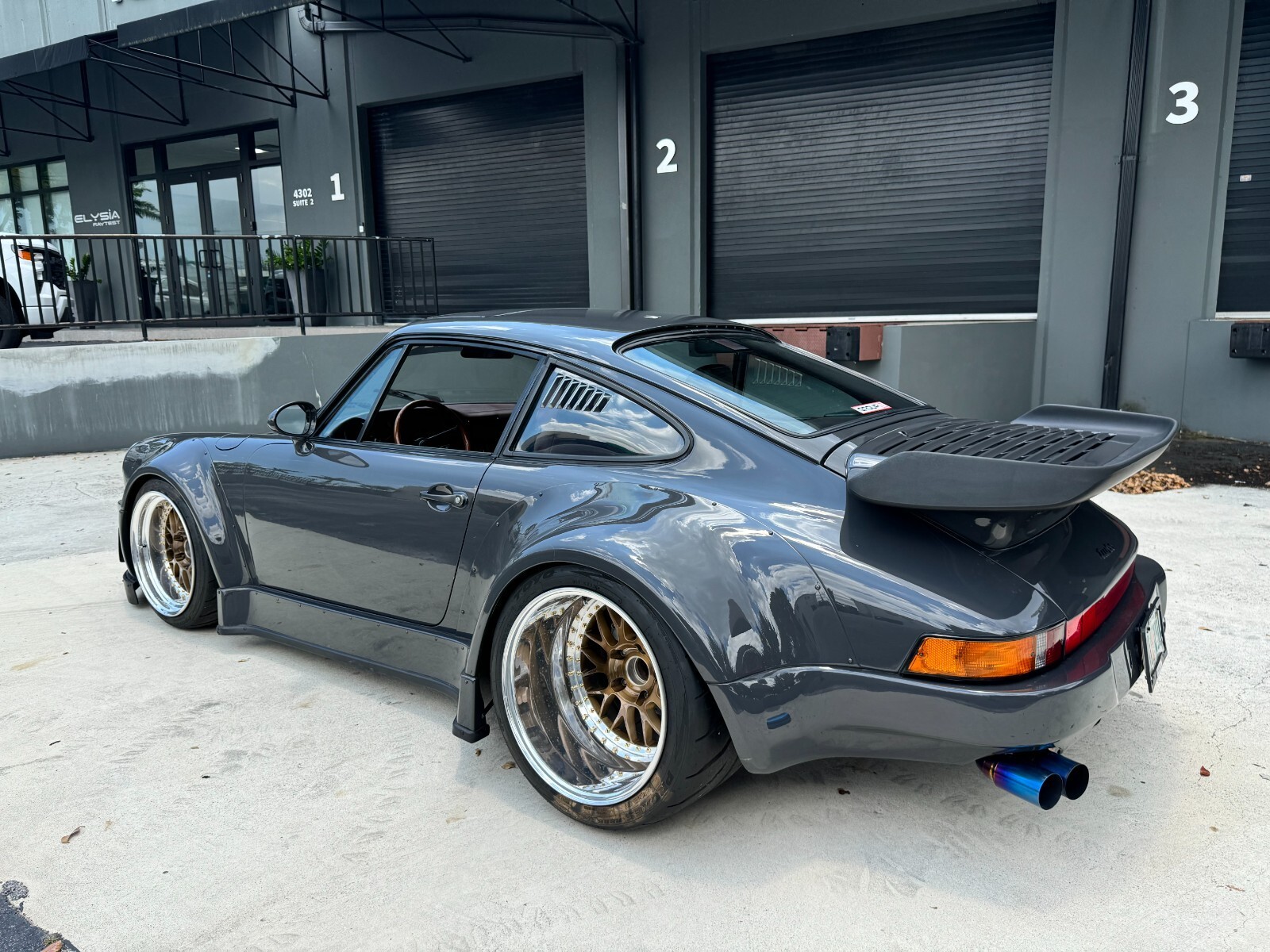 1988 Porsche 911 RWB Bisimoto Twin Turbo - photo 6