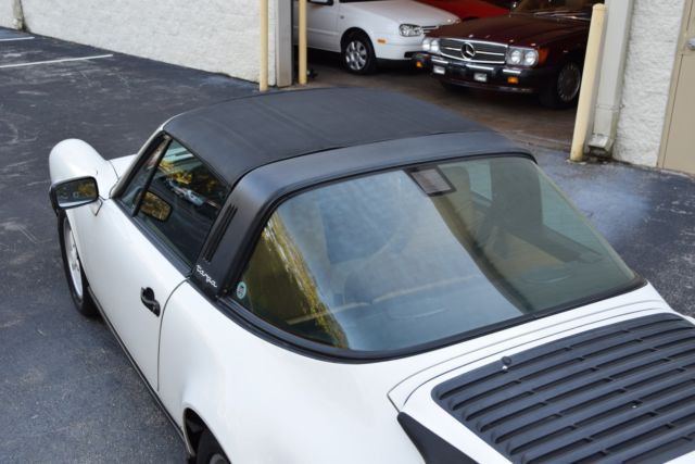 1988 Porsche 911 Carrera Convertible 2-Door - photo 9