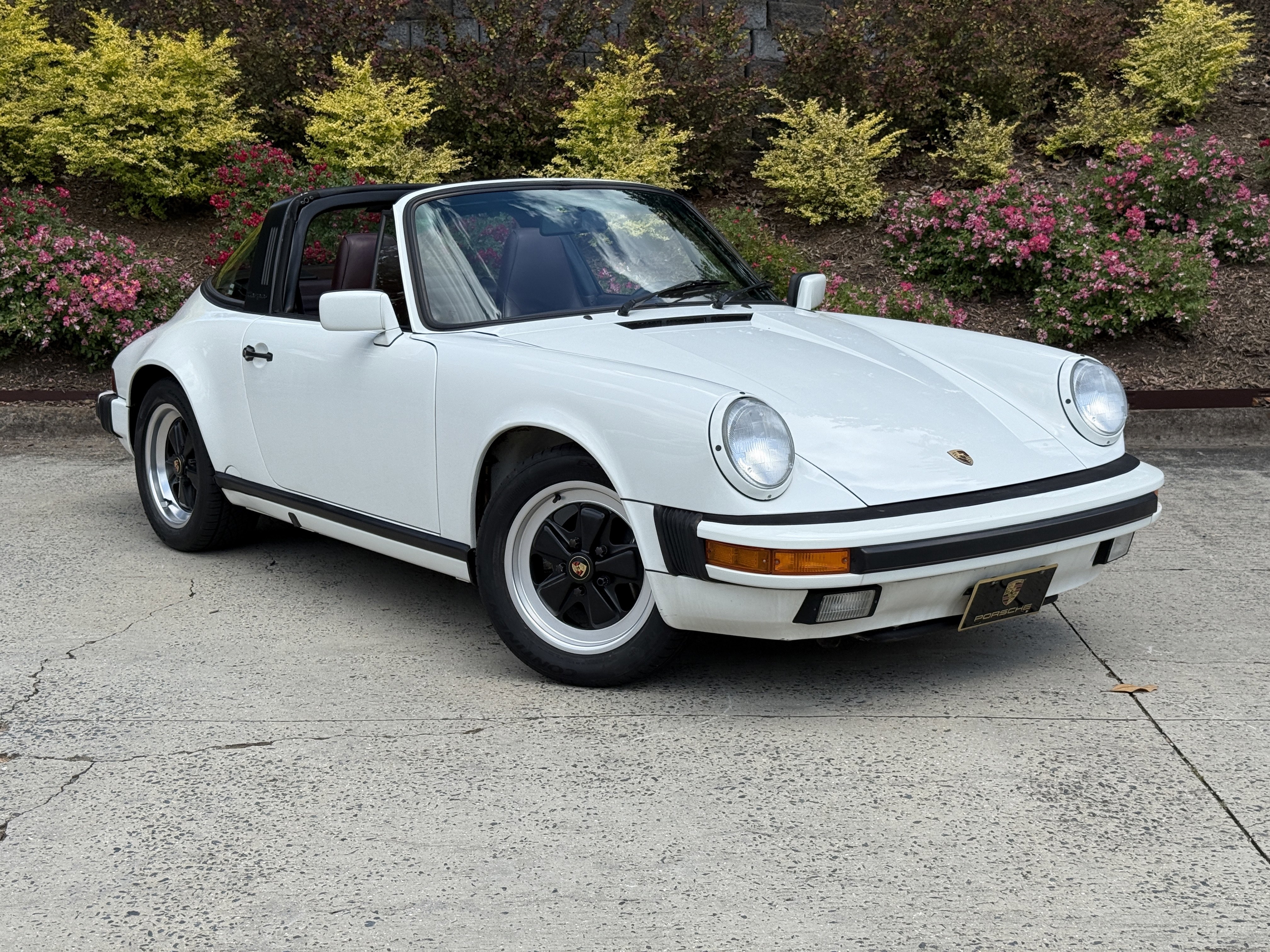 1988 PORSCHE 911 TARGA Manual! Clean Carfax! Well maintained! 1988 PORSCHE 911