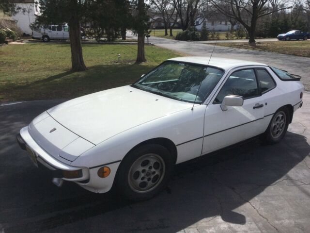 1988 Porsche 924 1988 Porsche 924